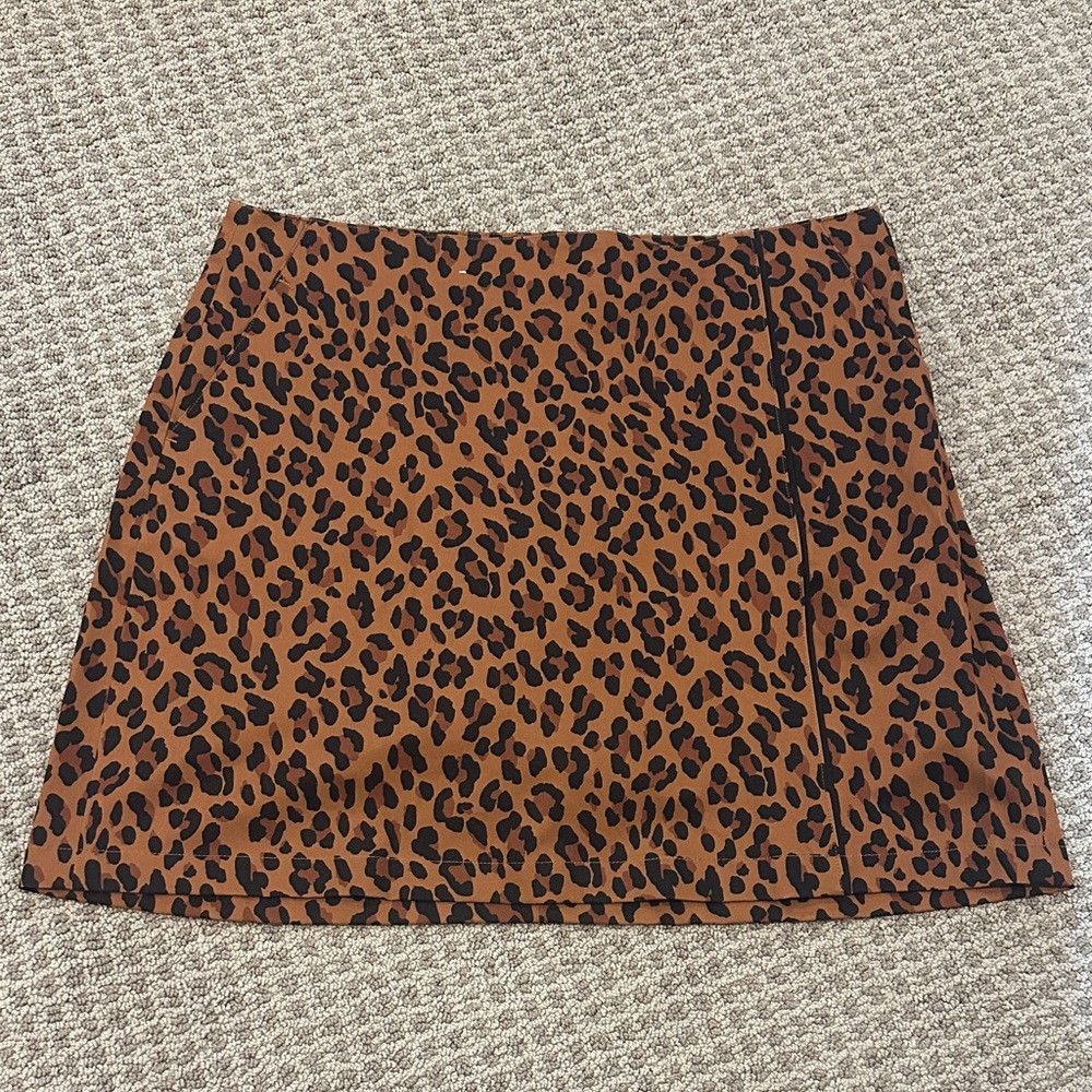 Lady Hagen Brown Leopard Print Skort
